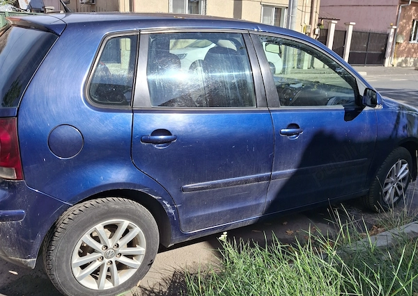 VOLKSWAGEN Polo 2009 — imagine 4