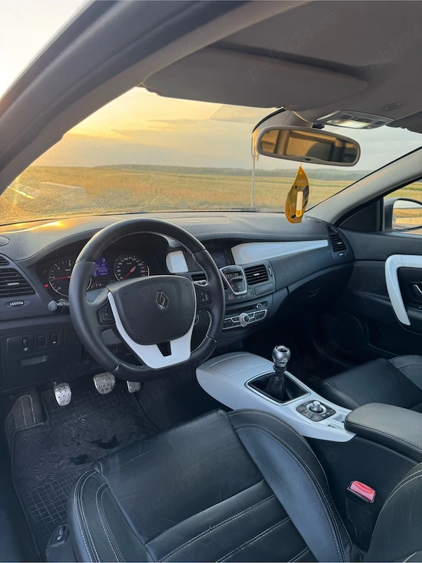RENAULT Laguna 2011 — imagine 3
