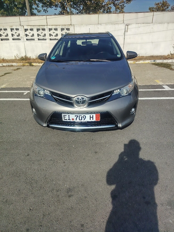 TOYOTA Auris 2014 — imagine 5