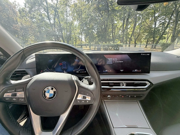 BMW 3 Series 2023 — imagine 5