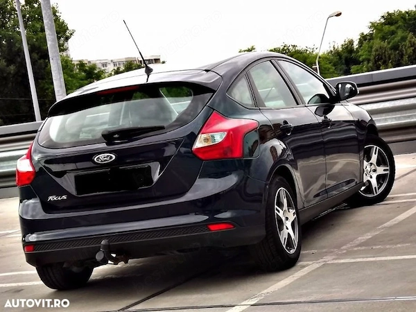 FORD Focus 2012 — imagine 3