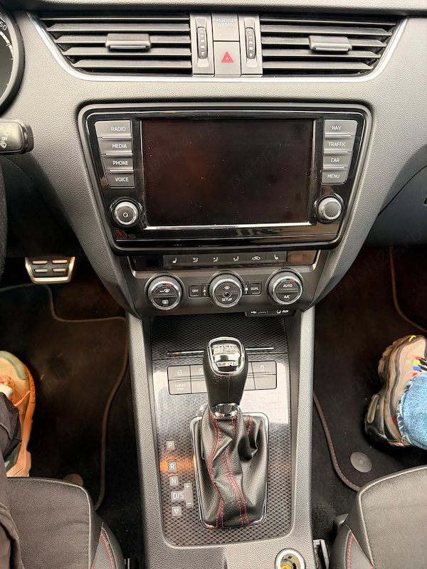 SKODA Octavia 2015 — imagine 4