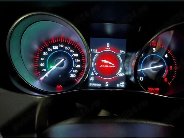 JAGUAR XE 2017 — imagine 3