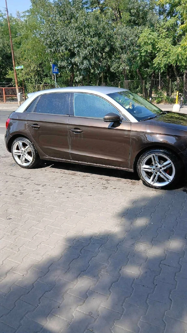 AUDI A1 2012 — imagine 3