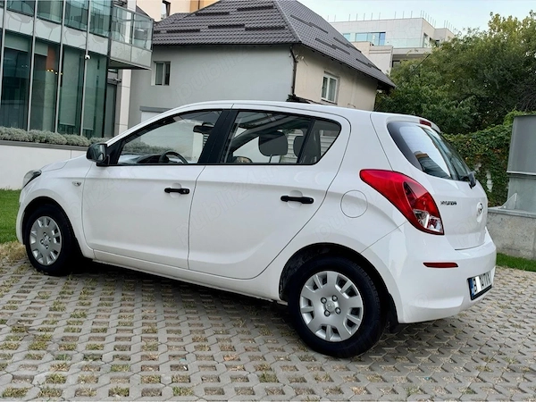 HYUNDAI i20 2014 — imagine 4
