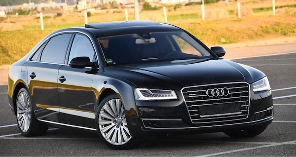 Audi A8 L President 4 locuri