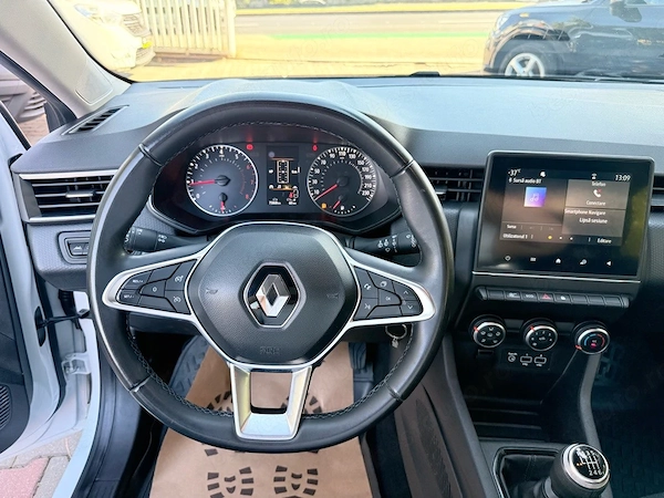 RENAULT Clio 2021 — imagine 4