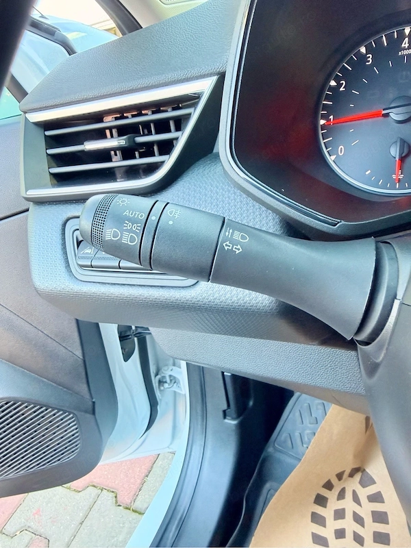 RENAULT Clio 2021 — imagine 15