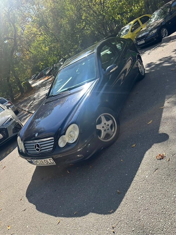 MERCEDES-BENZ C-Class 2002 — imagine 4