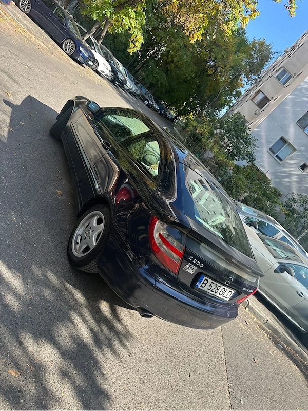 MERCEDES-BENZ C-Class 2002 — imagine 3