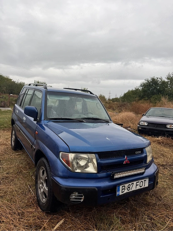 MITSUBISHI Pajero Pinin