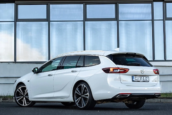 OPEL Insignia 0 — imagine 4