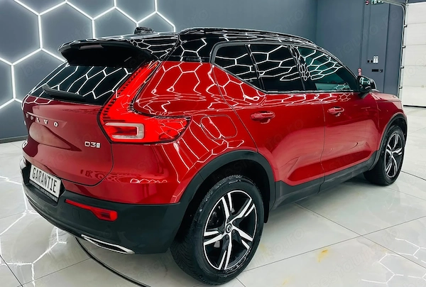 VOLVO XC40 2018 — imagine 4