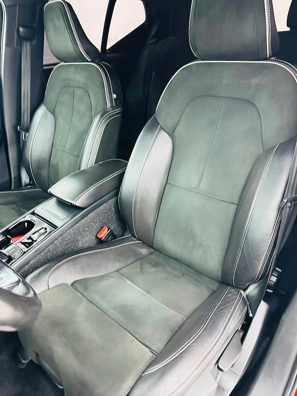 VOLVO XC40 2018 — imagine 14