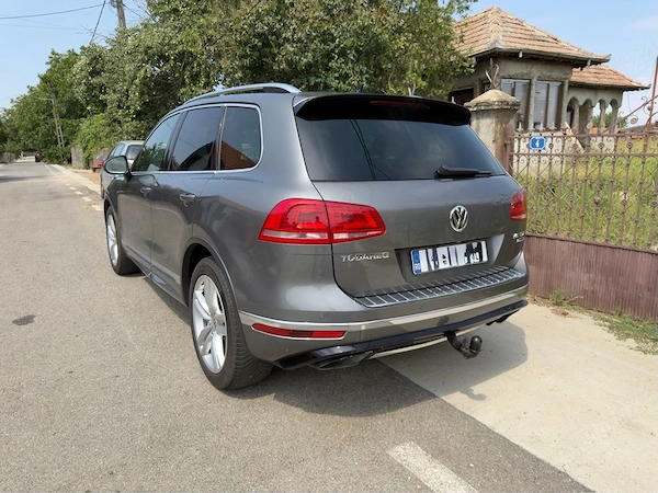 VOLKSWAGEN Touareg 2015 — imagine 2