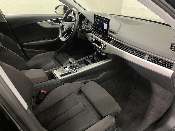 AUDI A4 2022 — imagine 36