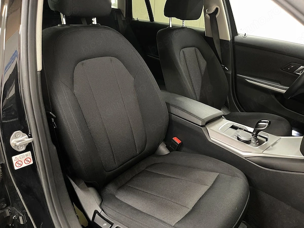 BMW Seria 3 2022 — imagine 9