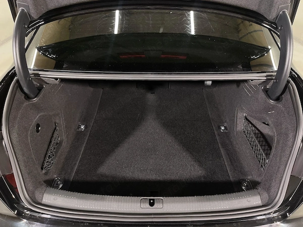 AUDI A4 2022 — imagine 38