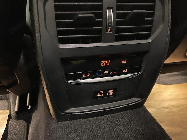 BMW Seria 3 2022 — imagine 20