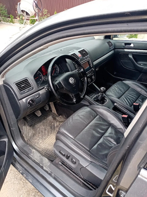 VOLKSWAGEN Jetta 2005 — imagine 7