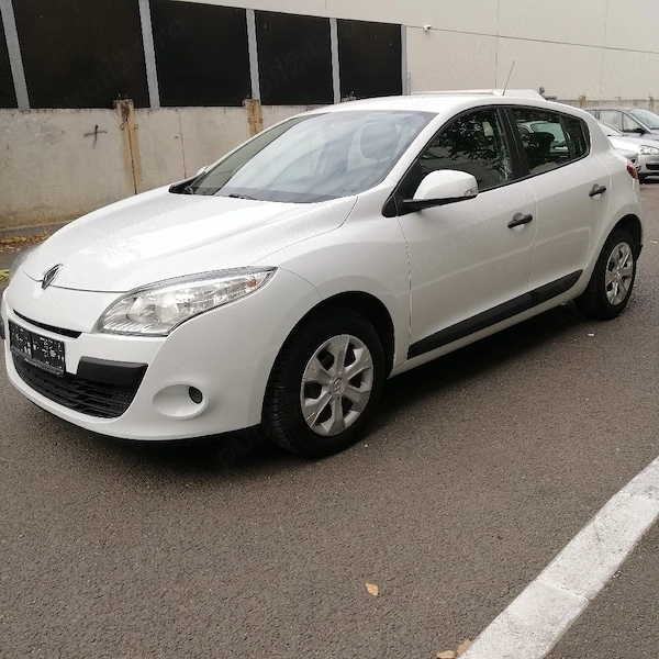 RENAULT Megane 2011 — imagine 10