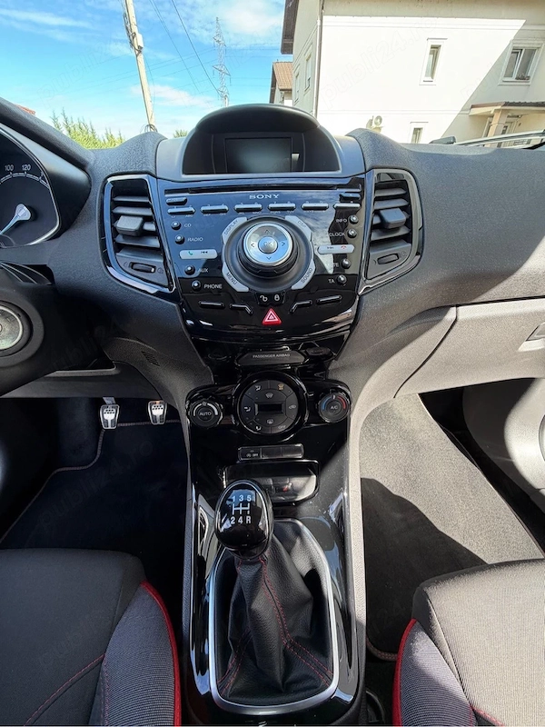 FORD Fiesta 2016 — imagine 10