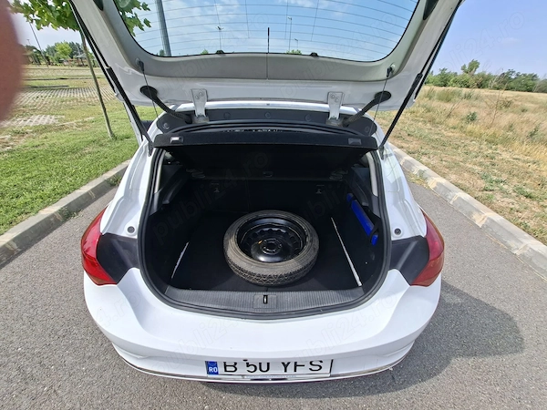 OPEL Astra 2013 — imagine 6