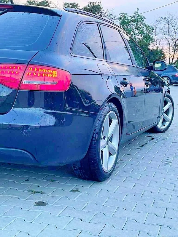 AUDI A4 2010 — imagine 5