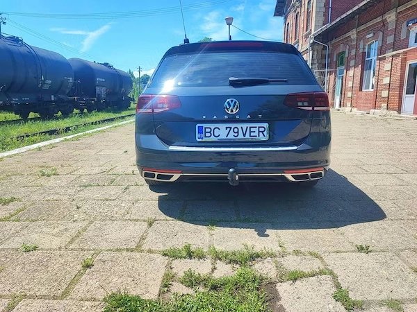 VOLKSWAGEN Passat 2019 — imagine 3