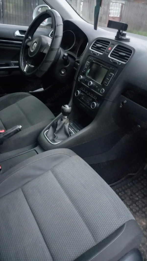 VOLKSWAGEN Golf 2010 — imagine 3
