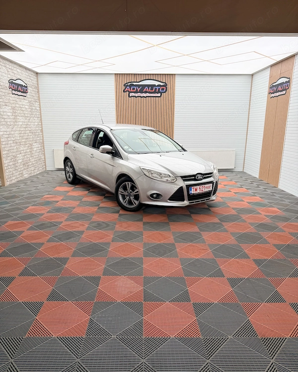 FORD Focus 2014 — imagine 2
