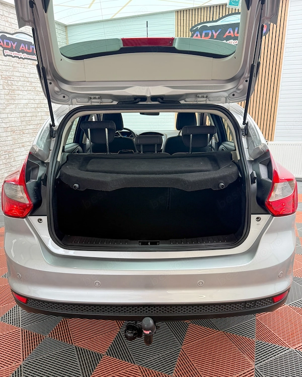 FORD Focus 2014 — imagine 17