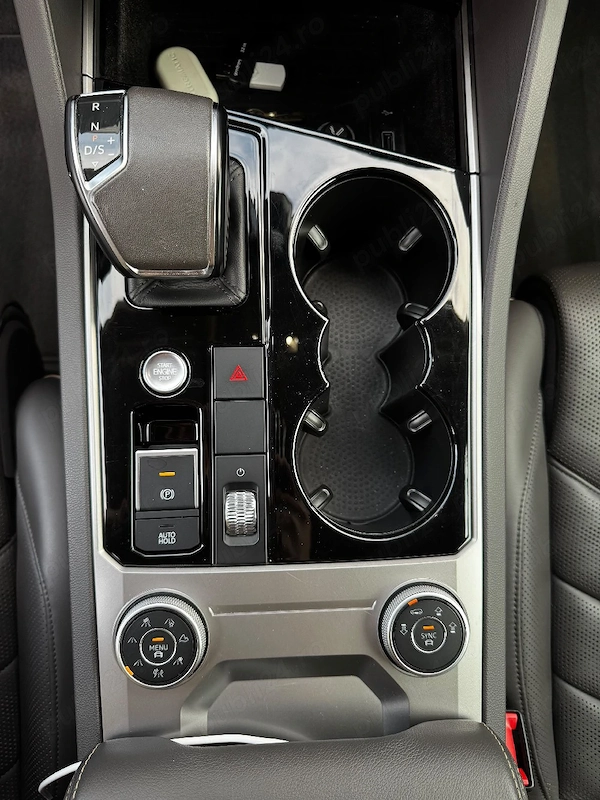 VOLKSWAGEN Touareg 2018 — imagine 9