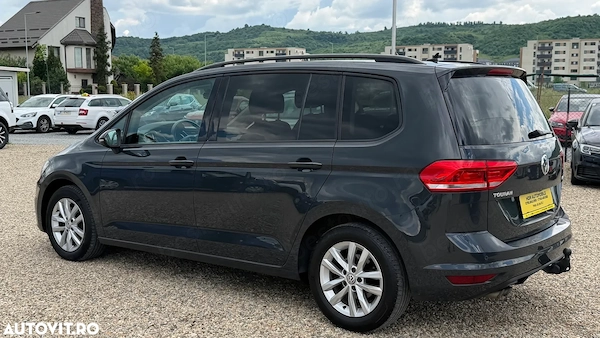 VOLKSWAGEN Touran 2017 — imagine 17