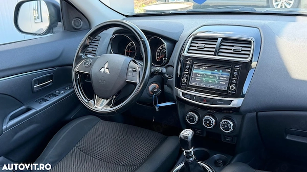 MITSUBISHI ASX 2017 — imagine 3