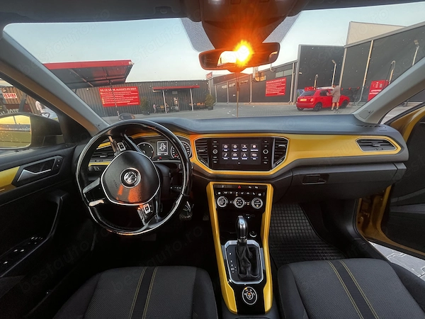 VOLKSWAGEN T-Roc 2020 — imagine 9