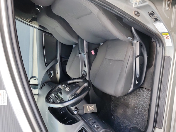 TOYOTA Avensis 2010 — imagine 4