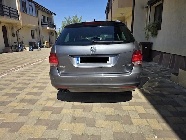 VOLKSWAGEN Golf 2011 — imagine 4