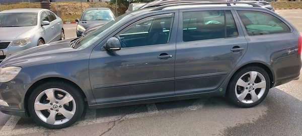 SKODA Octavia 2011 — imagine 3