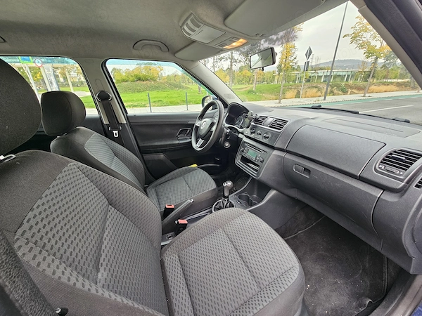 SKODA Fabia 2011 — imagine 7