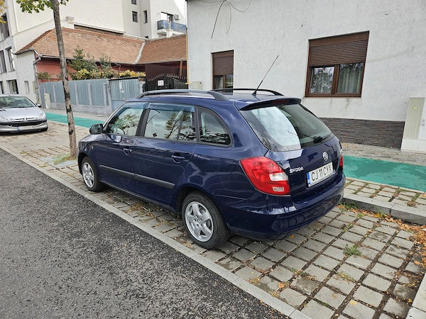 SKODA Fabia 2011 — imagine 4
