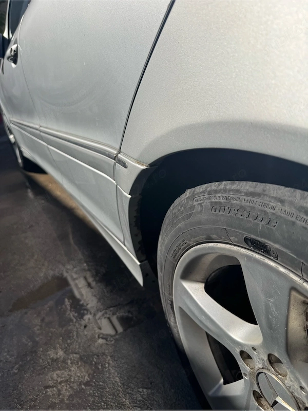 MERCEDES-BENZ C-Class 2004 — imagine 7