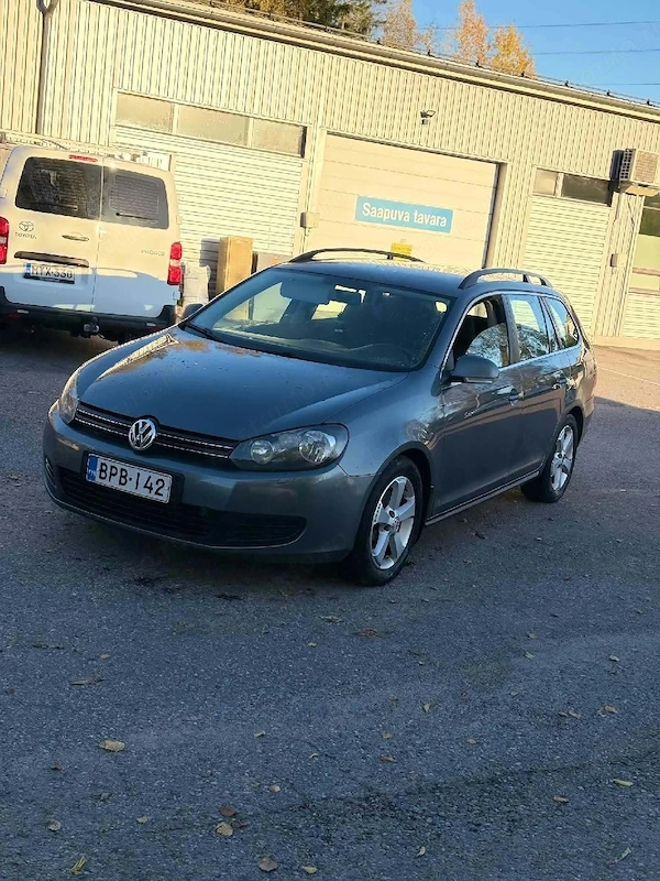 VOLKSWAGEN Golf 2011 — imagine 3