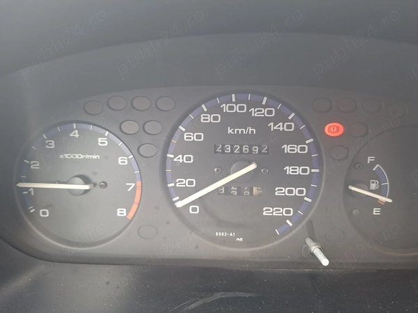 HONDA Civic 2000 — imagine 2