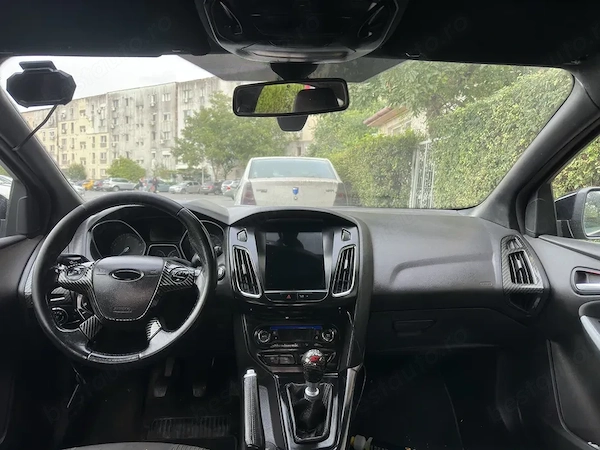 FORD Focus 2014 — imagine 7