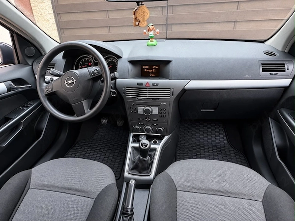 OPEL Astra 2006 — imagine 4
