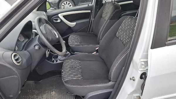 DACIA Logan 2012 — imagine 7
