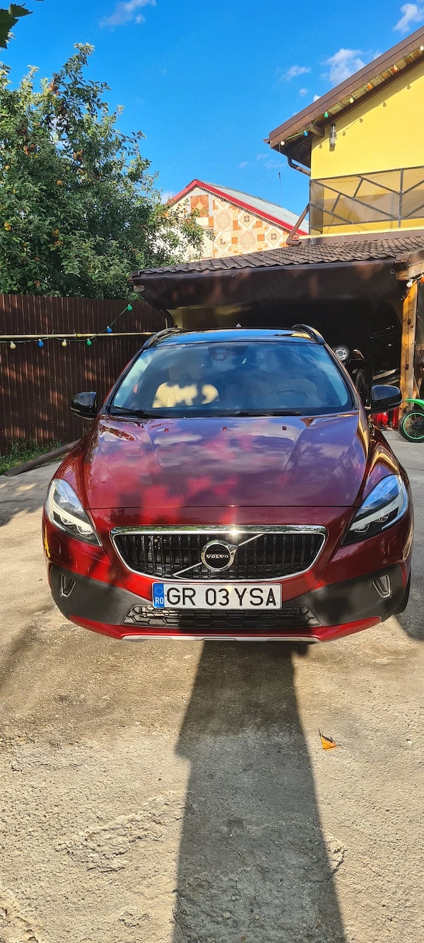 VOLVO V40 Cross Country 2016 — imagine 4
