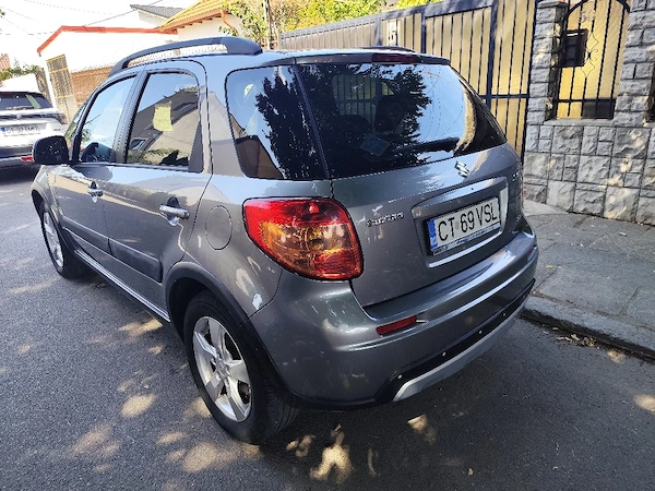 SUZUKI SX4 2011 — imagine 1