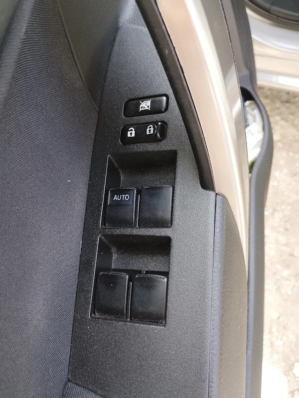 TOYOTA Corolla 2013 — imagine 9